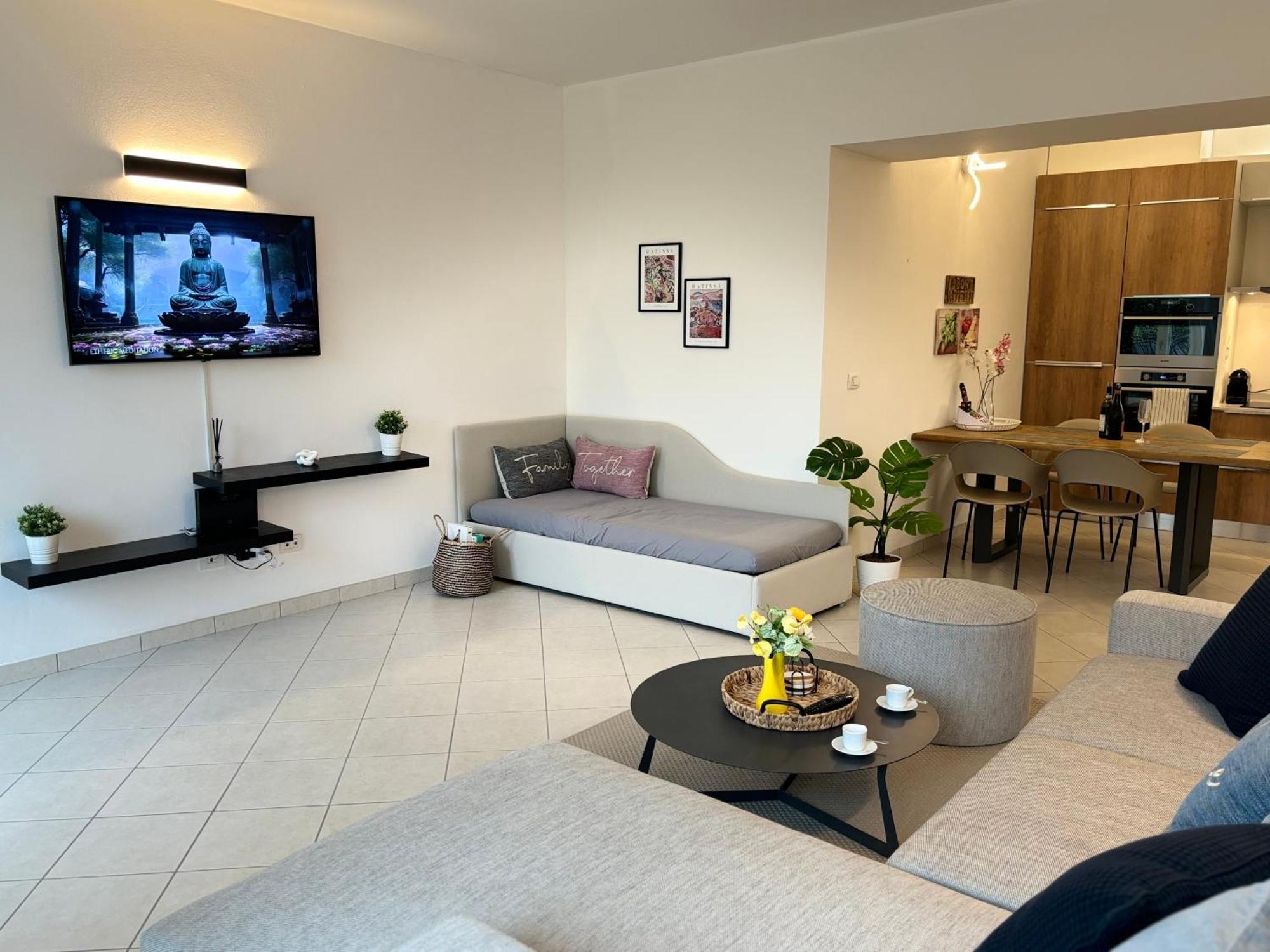 Lago Villa Zen - Apartment With Jacuzzi, Panoramic Views Lenno Exterior photo