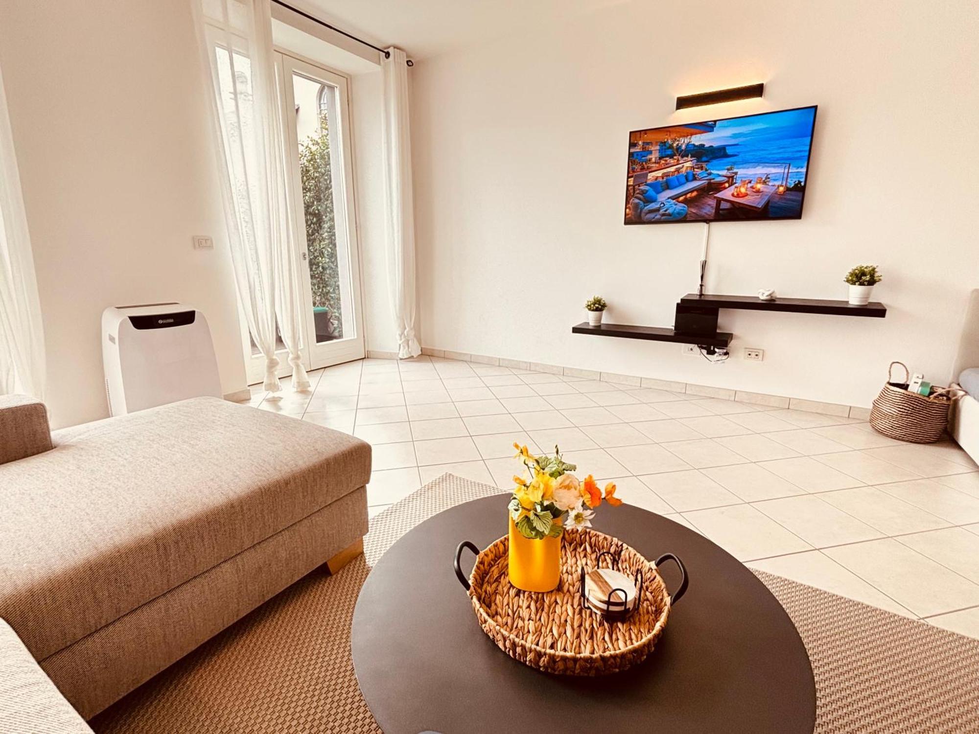 Lago Villa Zen - Apartment With Jacuzzi, Panoramic Views Lenno Exterior photo